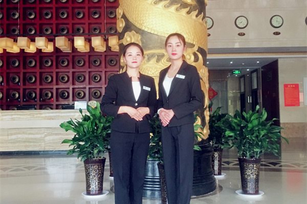 拾金不昧│比自己丟了手機還著(zhù)急