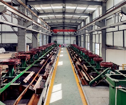 三班接力，晝夜不息｜王家河選礦廠(chǎng)里的堅(jiān)守與傳承